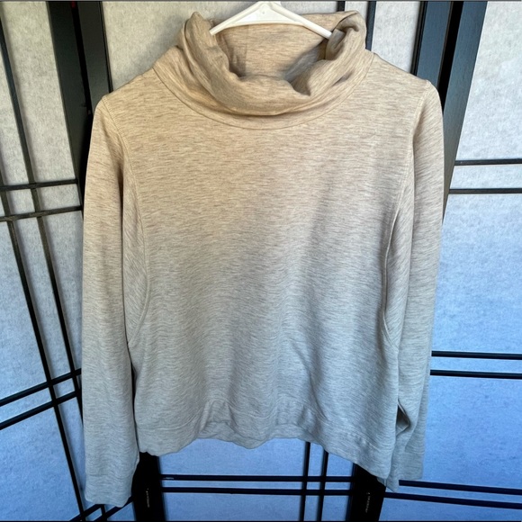 Avia Oatmeal Sweatshirt Sweater Running Athletic Long Sleeve Shirt Large Girls - Picture 2 of 5